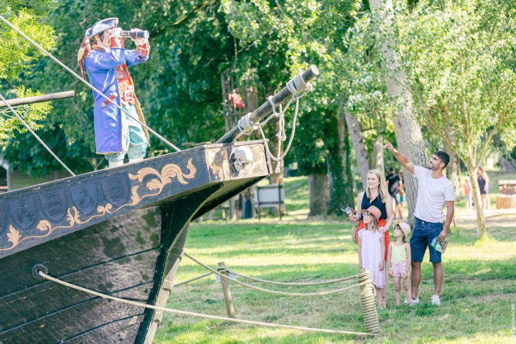 Gite Douceur De Vivre Saint-Avaugourd-des-Landes Dış mekan fotoğraf