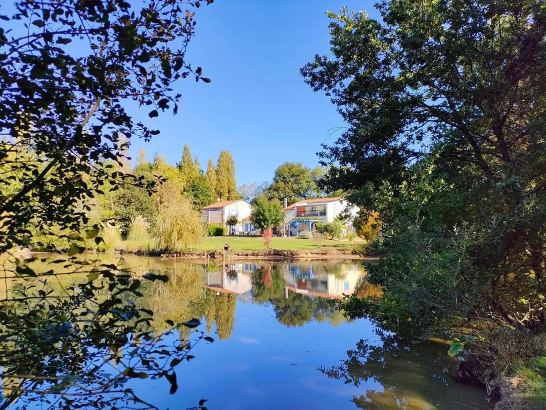 Gite Douceur De Vivre Saint-Avaugourd-des-Landes Dış mekan fotoğraf